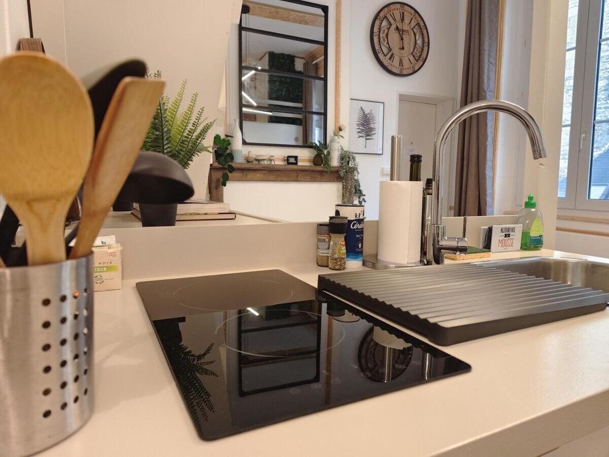 Studio Lumineux Et Fleuri Idealement Situe Lägenhet Caen Exteriör bild